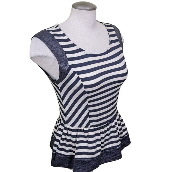 Monteau Los Angeles Womens L Sleeveless Striped Top Black White Faux Croc Trim - Picture 2 of 7